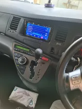 Toyota ISIS Platana 2007 for Sale