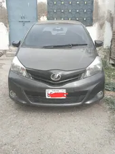Toyota Vitz F 1.0 2012 for Sale