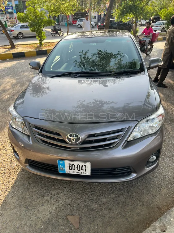Toyota Corolla 2014 for Sale in Islamabad Image-1