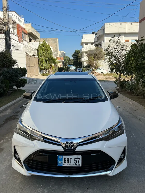 Toyota Corolla 2023 for Sale in Kot addu Image-1