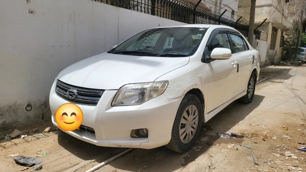 Toyota Corolla Axio 2007 for Sale in Karachi Image-1