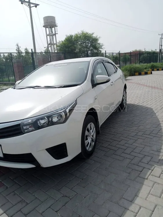 Toyota Corolla 2017 for Sale in Jauharabad Image-1