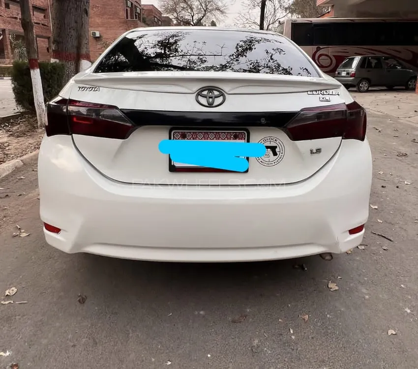 Toyota Corolla 2014 for Sale in Abbottabad Image-1