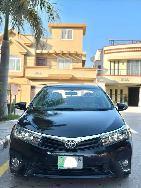 Toyota Corolla 2015 for Sale in Islamabad Image-1