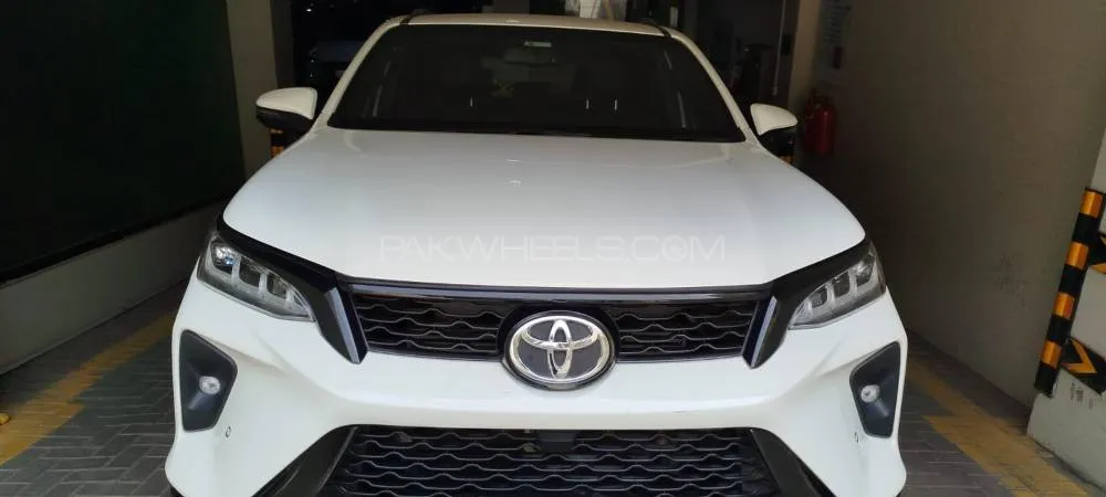 Toyota Fortuner 2023 for Sale in Lahore Image-1