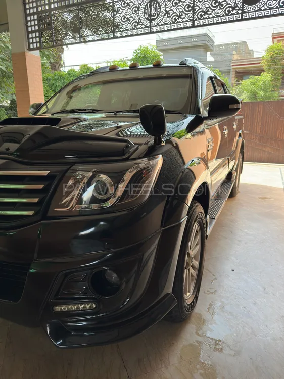 Toyota Hilux 2014 for Sale in Lahore Image-1