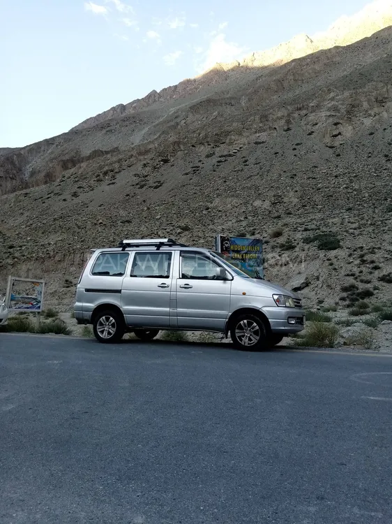 Toyota Noah 2004 for Sale in Rawalpindi Image-1
