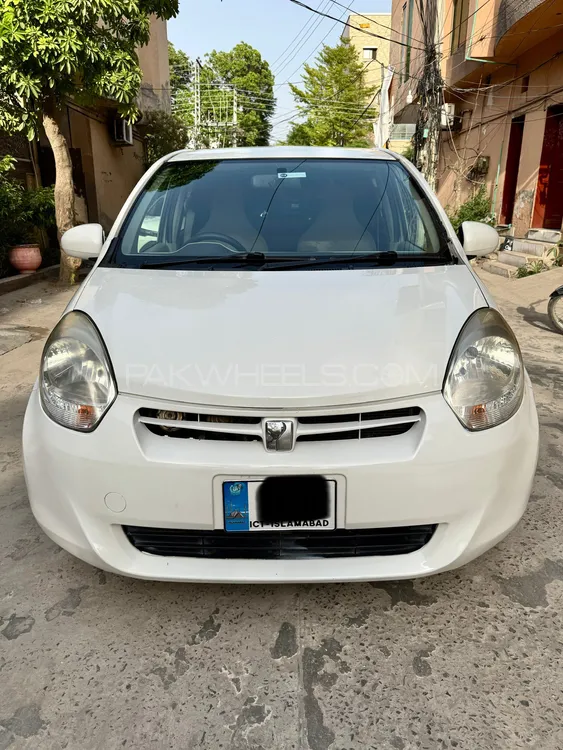 Toyota Passo 2011 for Sale in Lahore Image-1
