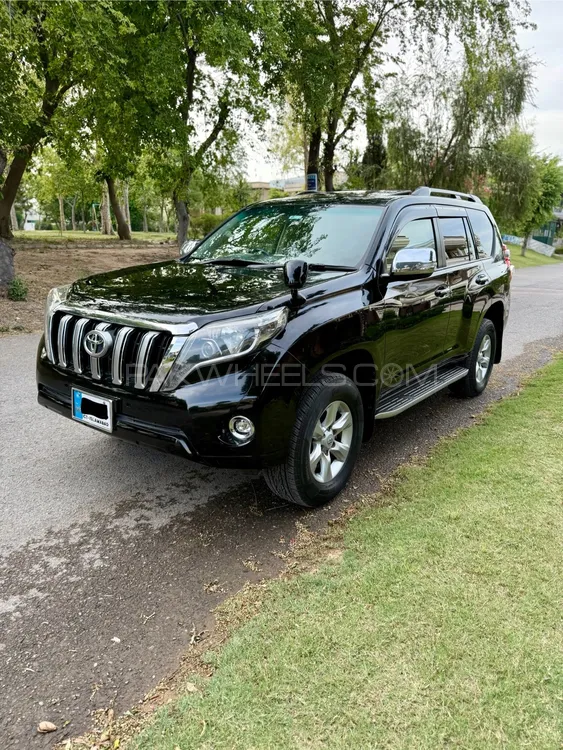 Toyota Prado 2013 for Sale in Islamabad Image-1