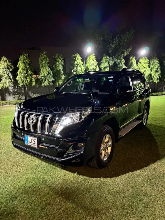 Toyota Prado 2012 for Sale in Lahore Image-1