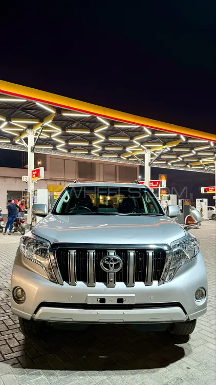 Toyota Prado 2016 for Sale in Lahore Image-1