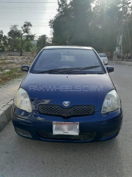 Toyota Vitz 2003 for Sale in Karachi Image-1