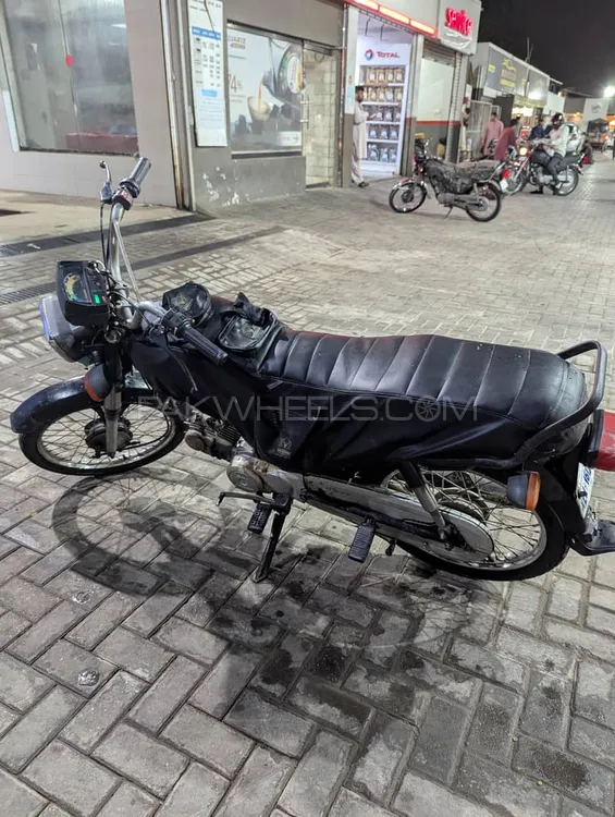 Honda CD 70 2010 for Sale Image-1