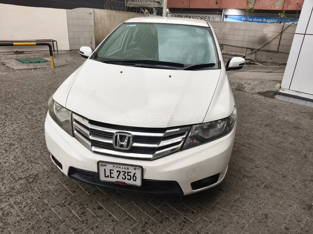 Honda City 2015 for Sale in Islamabad Image-1