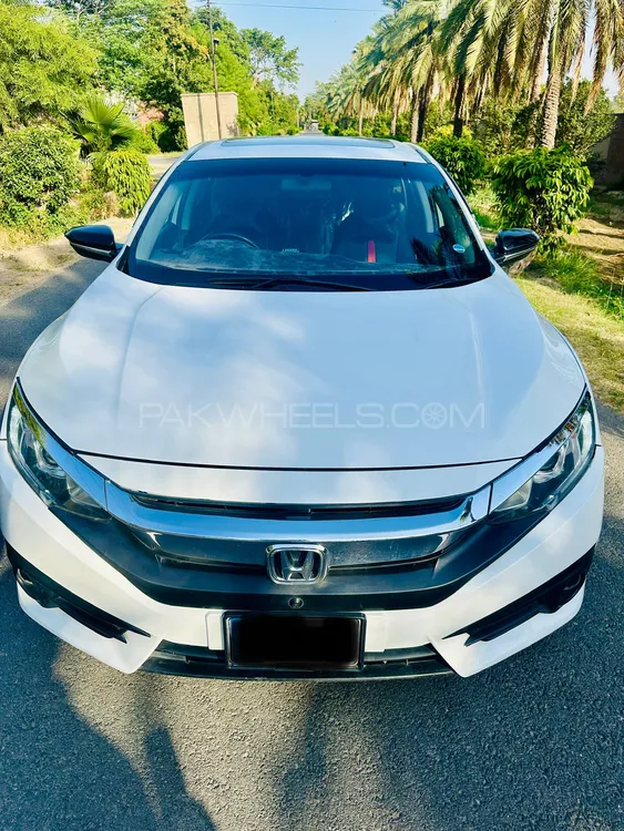 Honda Civic 2018 for Sale in Faisalabad Image-1