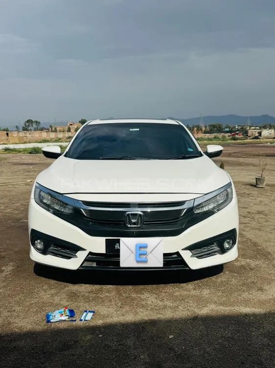 Honda Civic 2021 for Sale in Peshawar Image-1