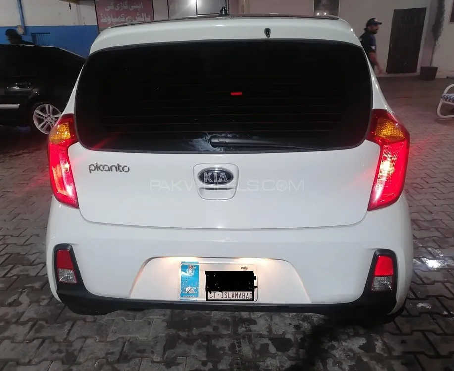 KIA Picanto 2022 for Sale in Lahore Image-1