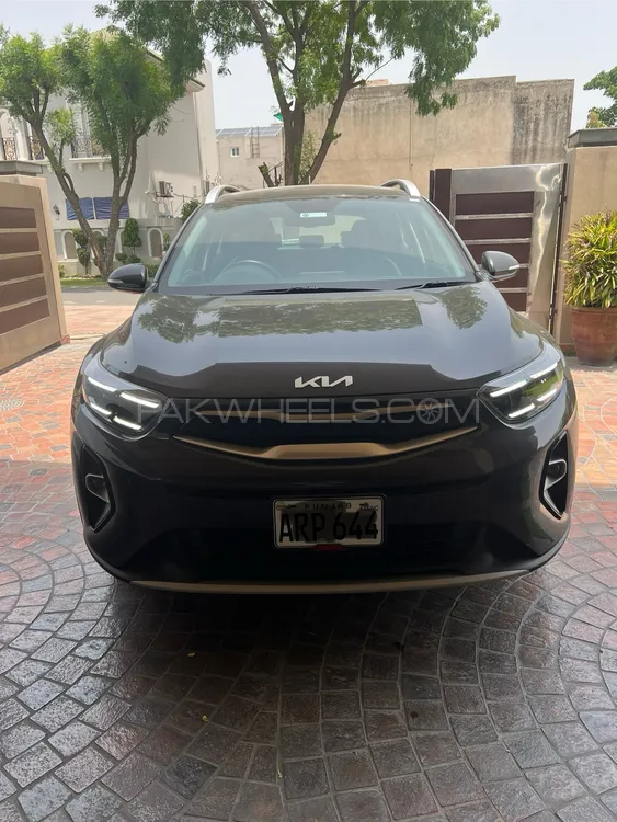 KIA Stonic 2024 for Sale in Lahore Image-1
