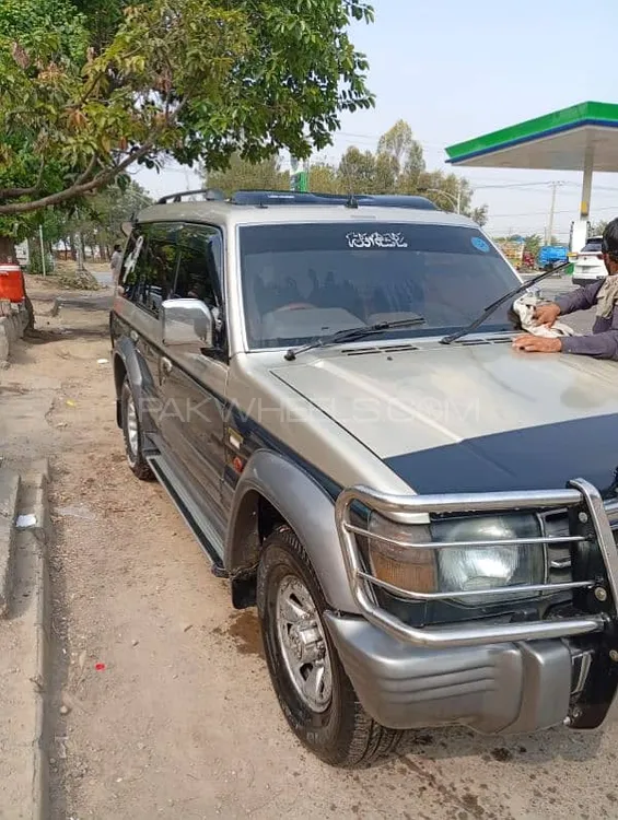Mitsubishi Pajero 1991 for Sale in Kharian Image-1