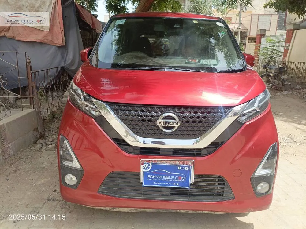 نسان ڈیز 2019 for Sale in کراچی Image-1