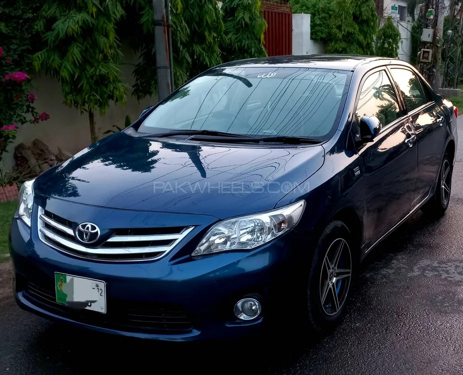 Toyota Corolla 2012 for Sale in Lahore Image-1