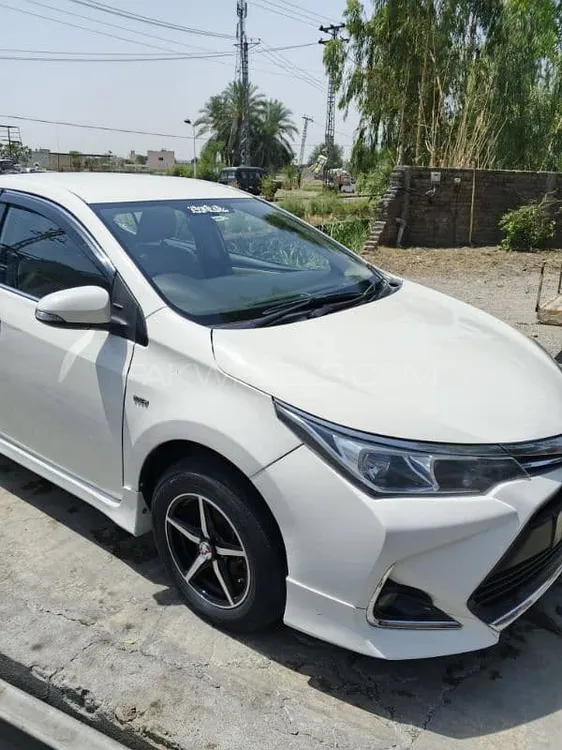 Toyota Corolla 2015 for Sale in Attock Image-1