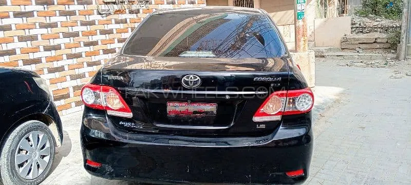 Toyota Corolla 2012 for Sale in Karachi Image-1