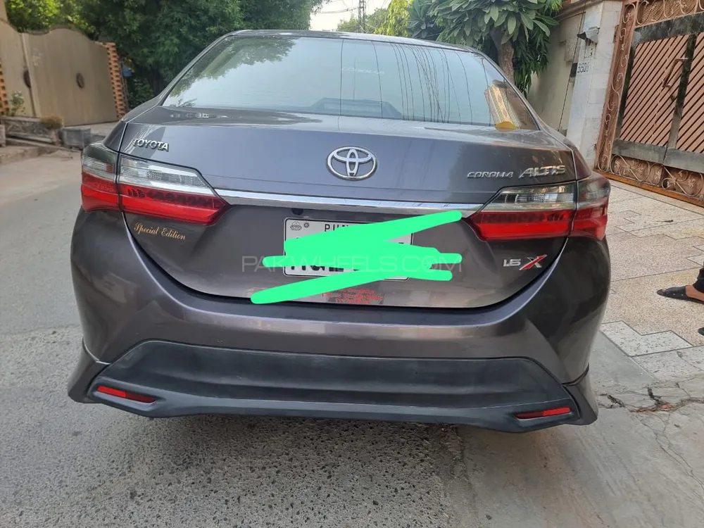Toyota Corolla 2022 for Sale in Lahore Image-1