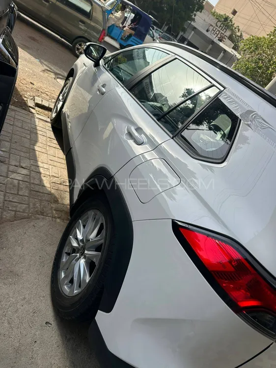 Toyota Corolla Cross 2025 for Sale in Quetta Image-1