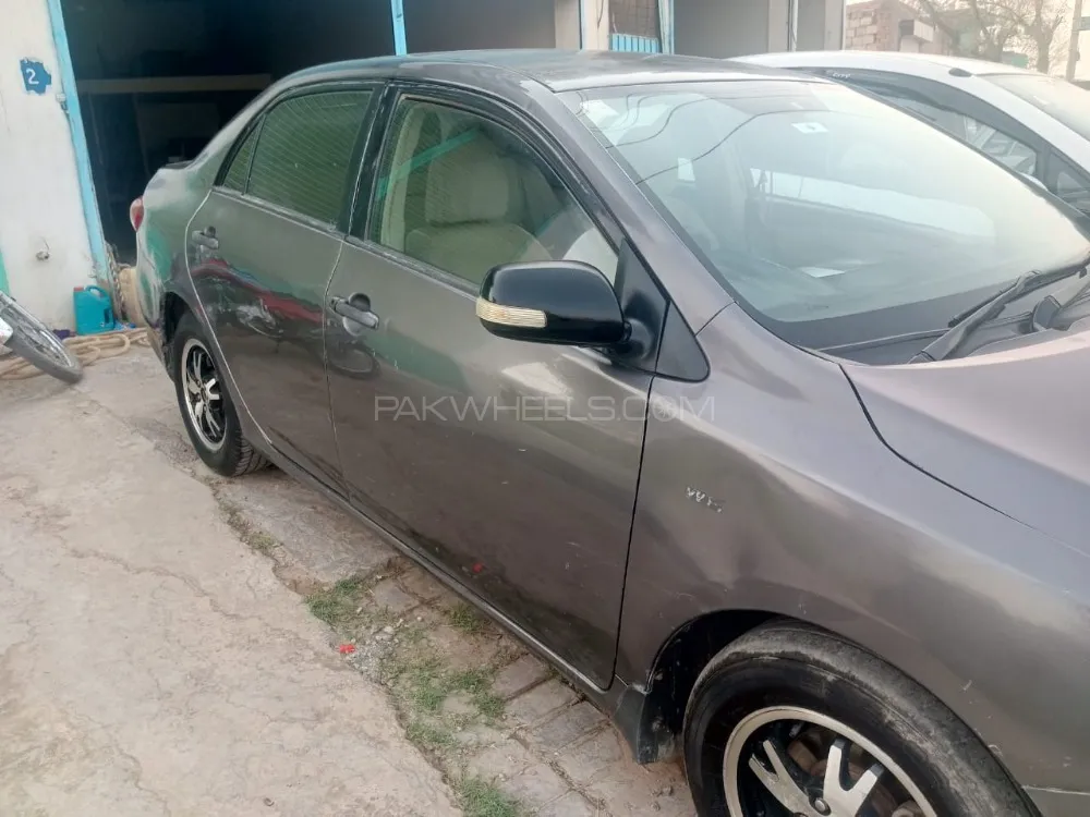 Toyota Corolla 2011 for Sale in Sargodha Image-1