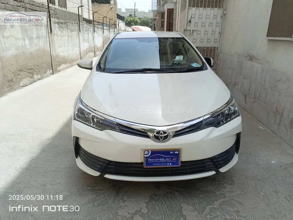 Toyota Corolla 2018 for Sale in Karachi Image-1