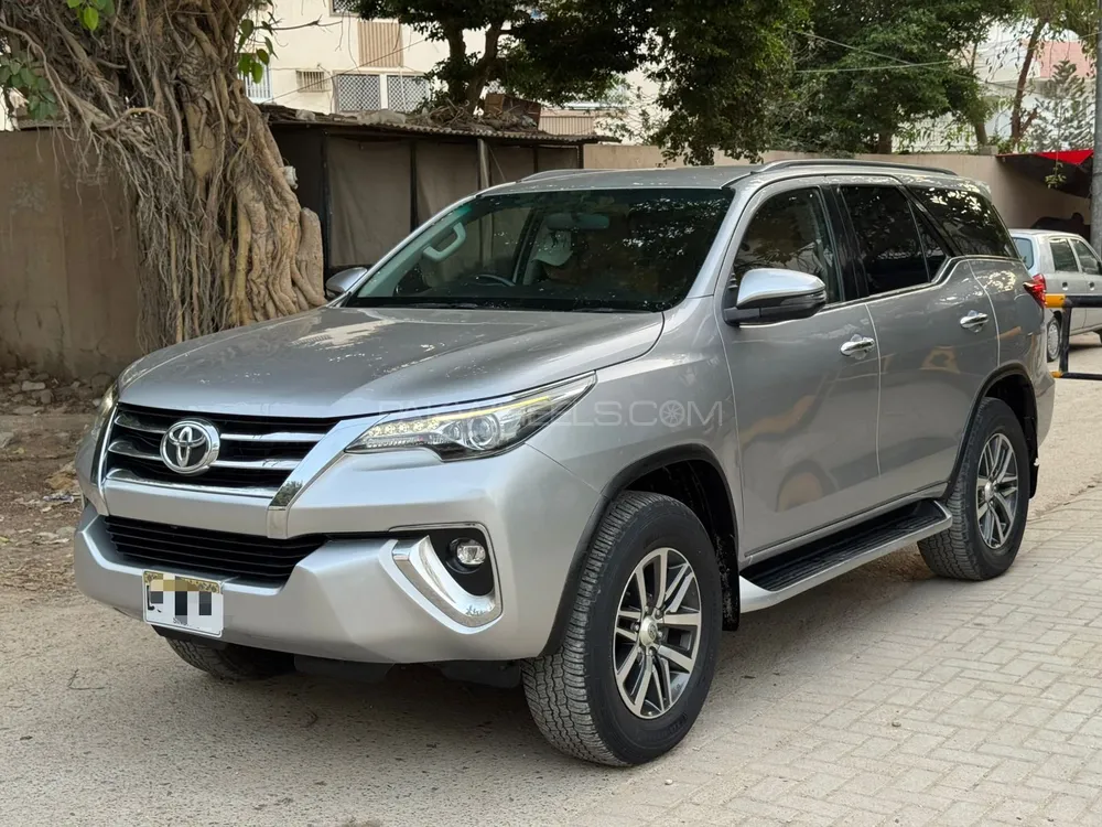 ٹویوٹا فورچیونر 2018 for Sale in کراچی Image-1