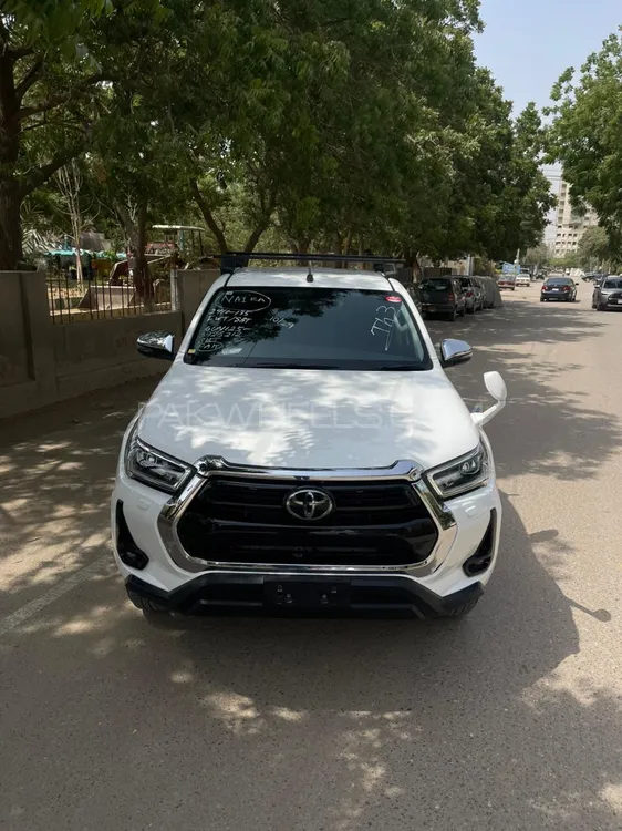 Toyota Hilux 2021 for Sale in Karachi Image-1