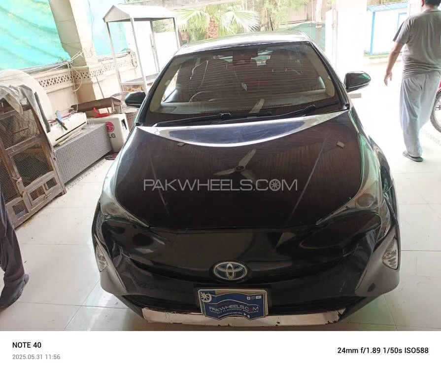 ٹویوٹا پریوس 2018 for Sale in اسلام آباد Image-1