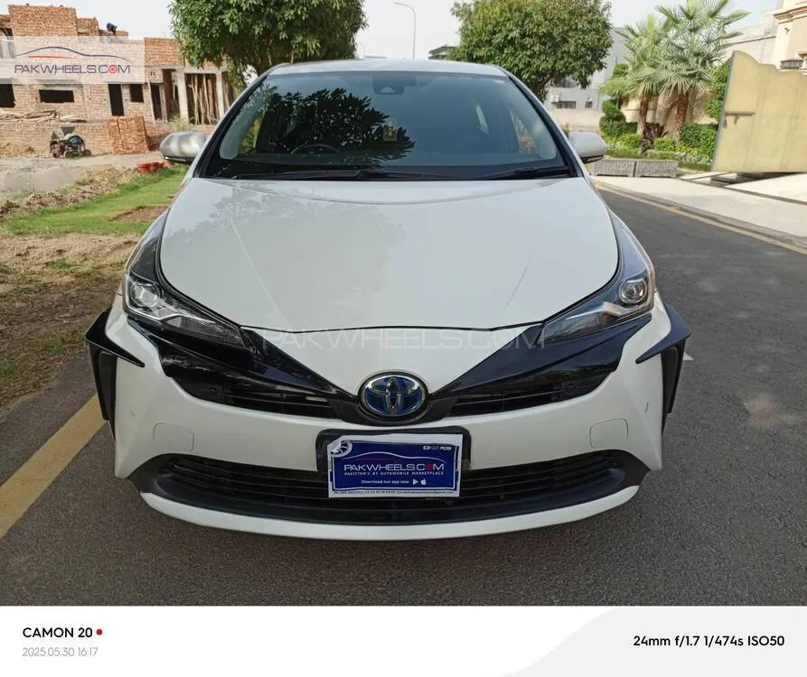 Toyota Prius 2020 for Sale in Lahore Image-1