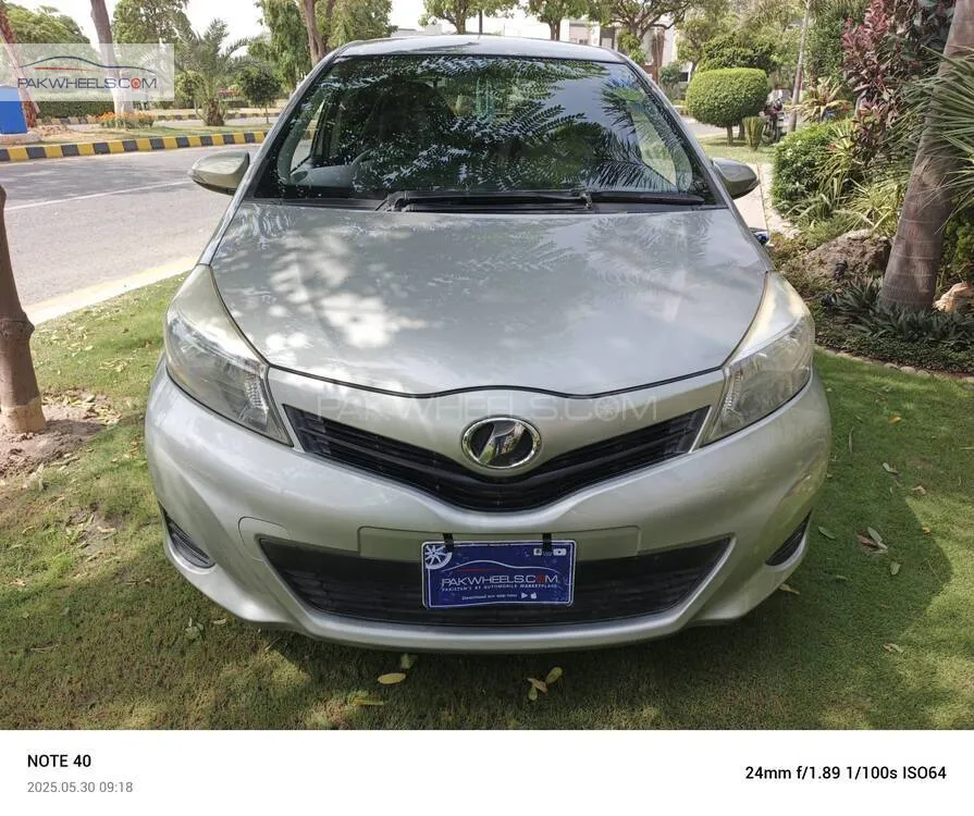 Toyota Vitz 2012 for Sale in Lahore Image-1