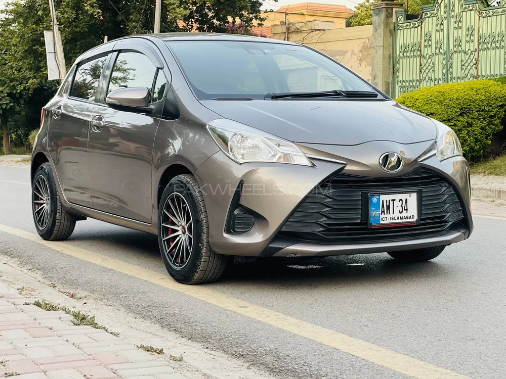 Toyota Vitz 2018 for Sale in Islamabad Image-1