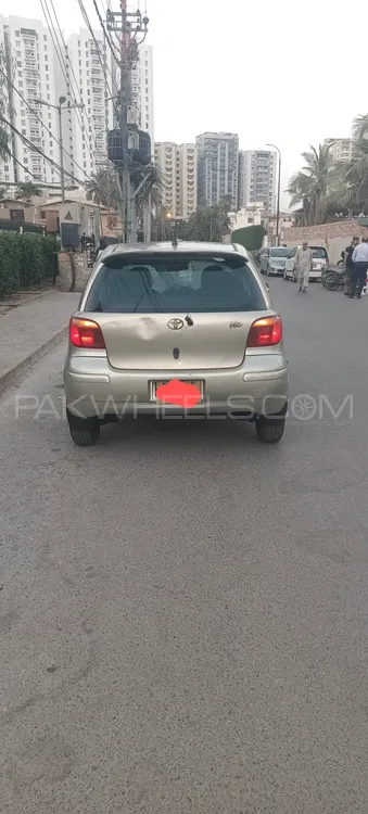 Toyota Vitz 2003 for Sale in Karachi Image-1