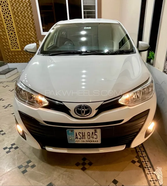 Toyota Yaris Sedan 2021 for Sale in Hafizabad Image-1