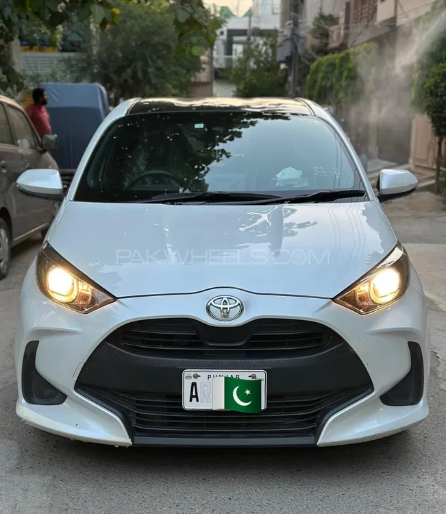 Toyota Yaris Hatchback 2022 for Sale in Lahore Image-1