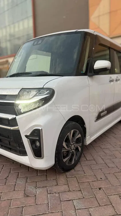 Daihatsu Tanto 2021 for Sale in Islamabad Image-1