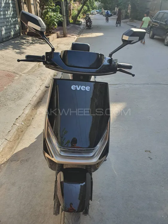 Evee Gen-Z 2025 for Sale Image-1