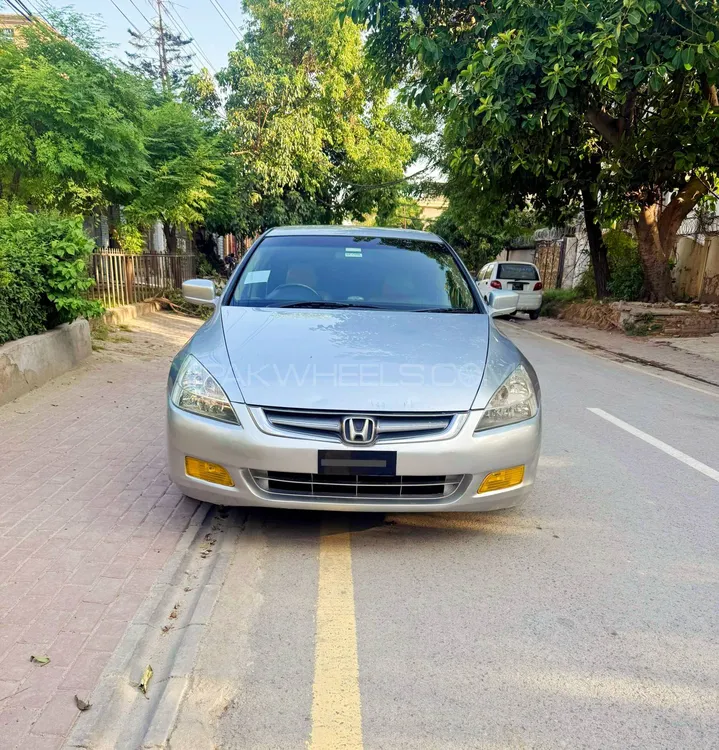 Honda Accord 2005 for Sale in Rawalpindi Image-1