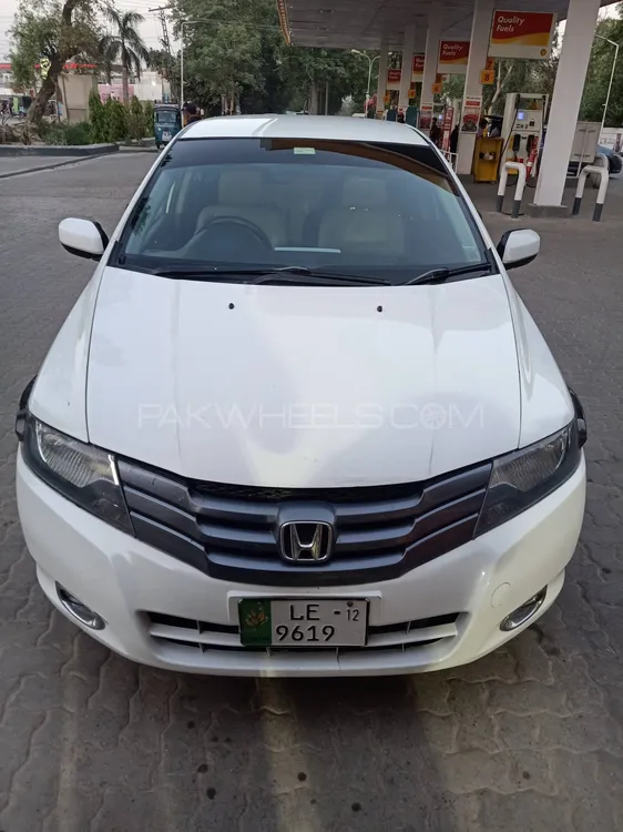 Honda City 2011 for Sale in Sahiwal Image-1