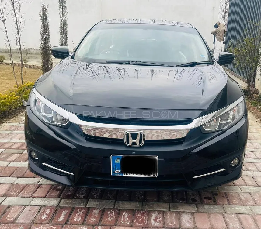 Honda Civic 2018 for Sale in Multan Image-1