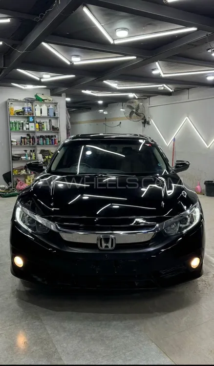 Honda Civic 2017 for Sale in Karachi Image-1
