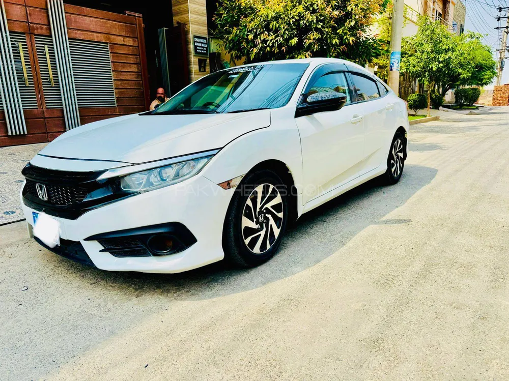 Honda Civic 2017 for Sale in Faisalabad Image-1