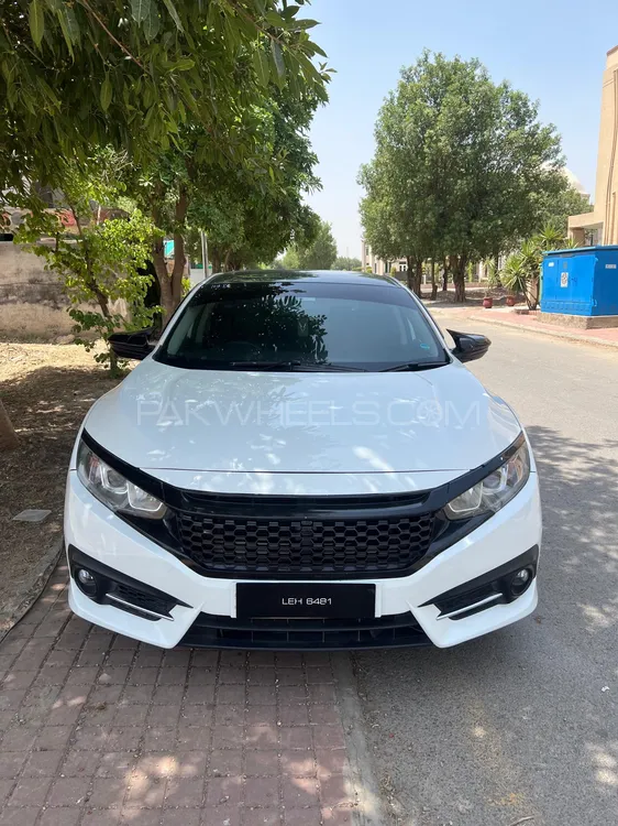 Honda Civic 2018 for Sale in Lahore Image-1