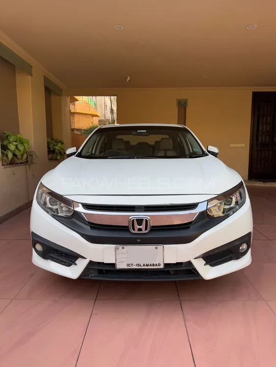 Honda Civic 2018 for Sale in Lahore Image-1