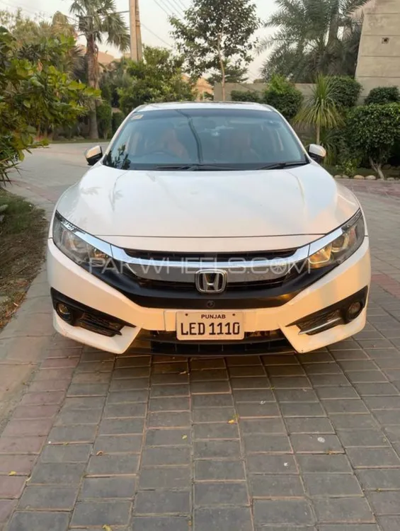 Honda Civic 2019 for Sale in Faisalabad Image-1